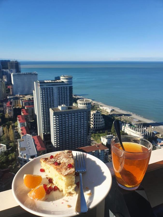 Orbi City Sea Side & Sea View Apartments Батумі Екстер'єр фото