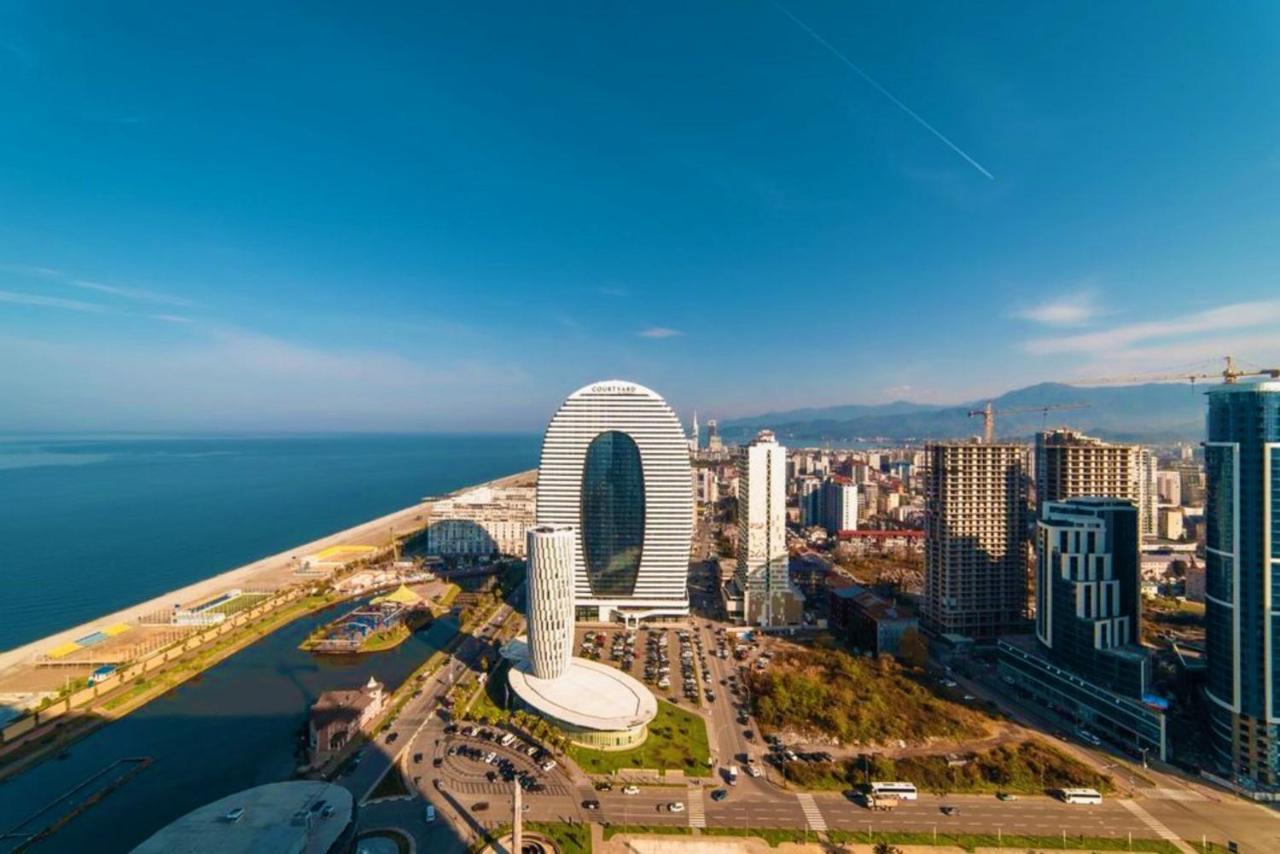 Orbi City Sea Side & Sea View Apartments Батумі Екстер'єр фото